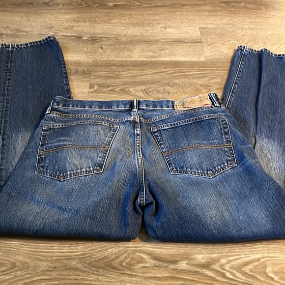 Blue jeans - Picture 3 of 4